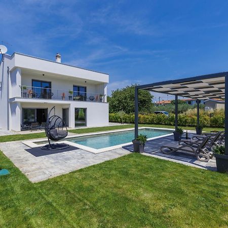 Holiday Home Villa Essea By Interhome Kanfanar Exterior foto